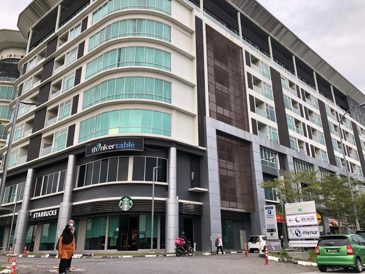 D Gateway Perdana Hotel بانغي المظهر الخارجي الصورة
